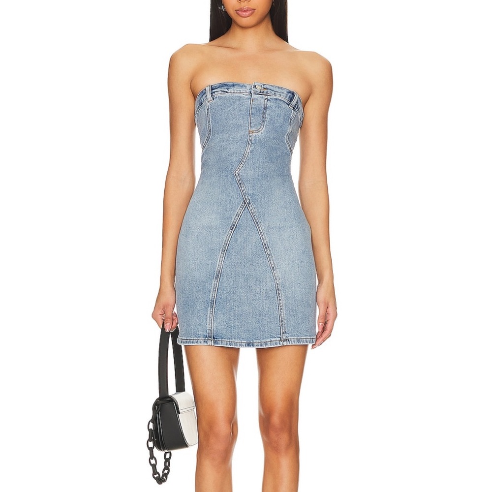 ADARA DRESS IN MEDIUM WASH